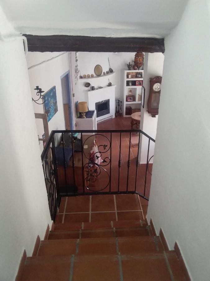 La Flecha Hostel Abrucena ภายนอก รูปภาพ