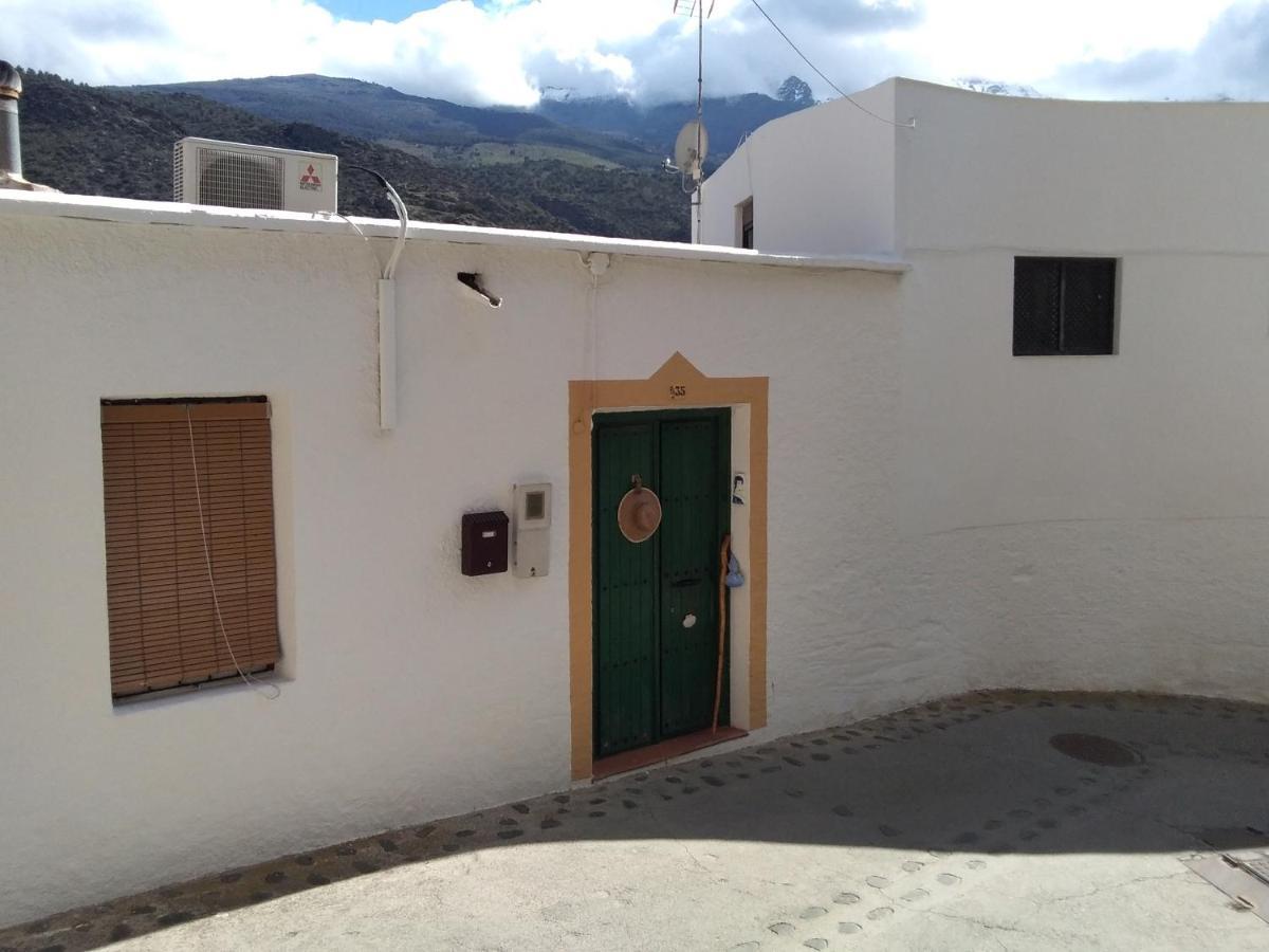 La Flecha Hostel Abrucena ภายนอก รูปภาพ