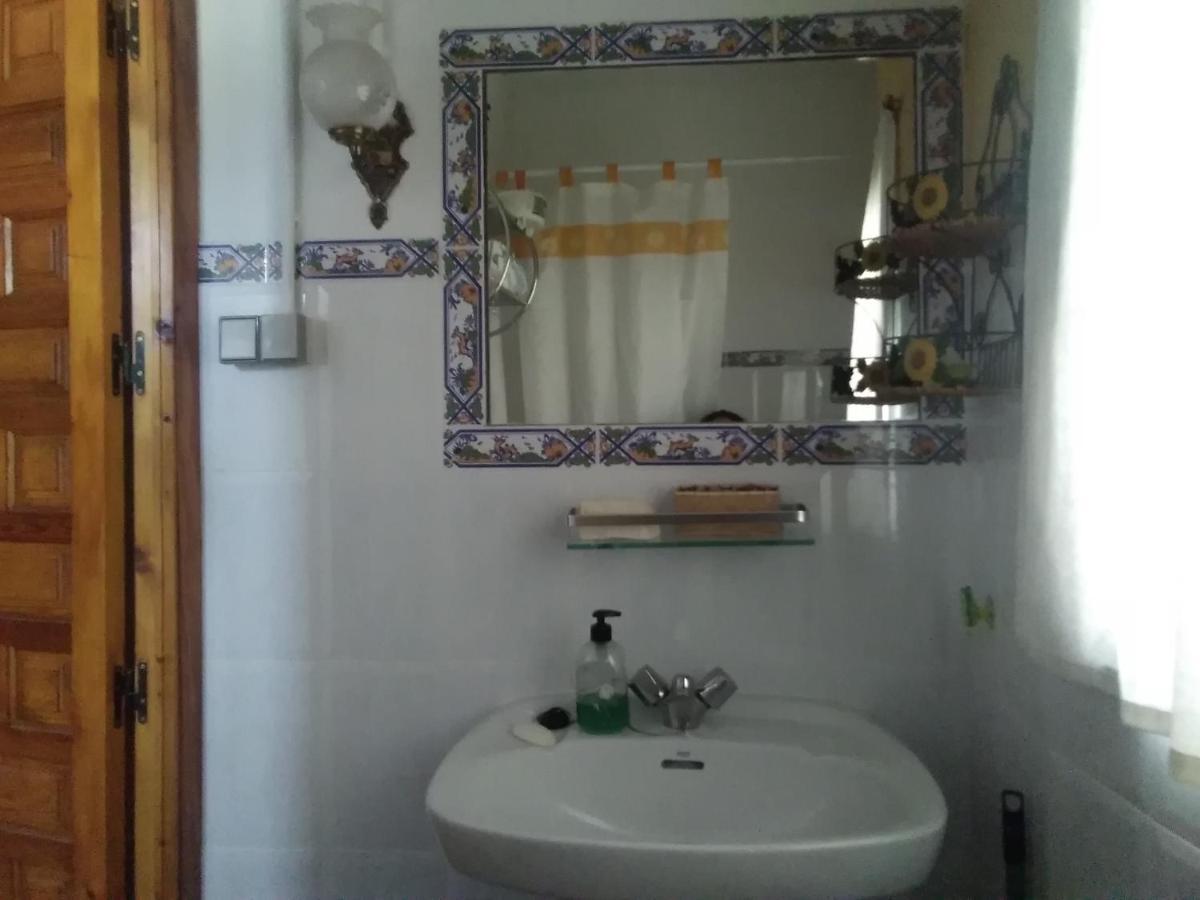 La Flecha Hostel Abrucena ภายนอก รูปภาพ