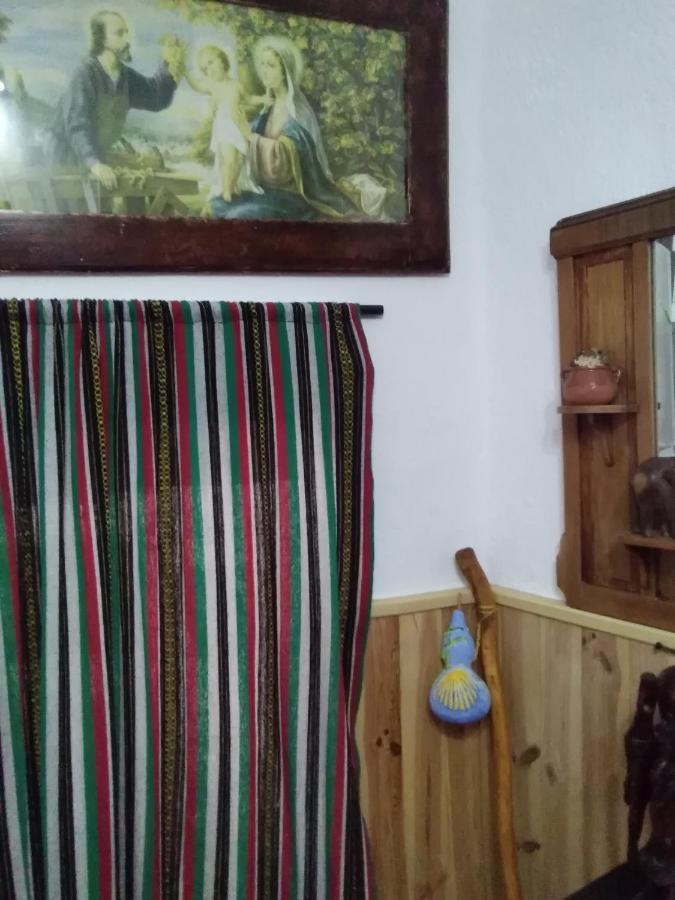 La Flecha Hostel Abrucena ภายนอก รูปภาพ