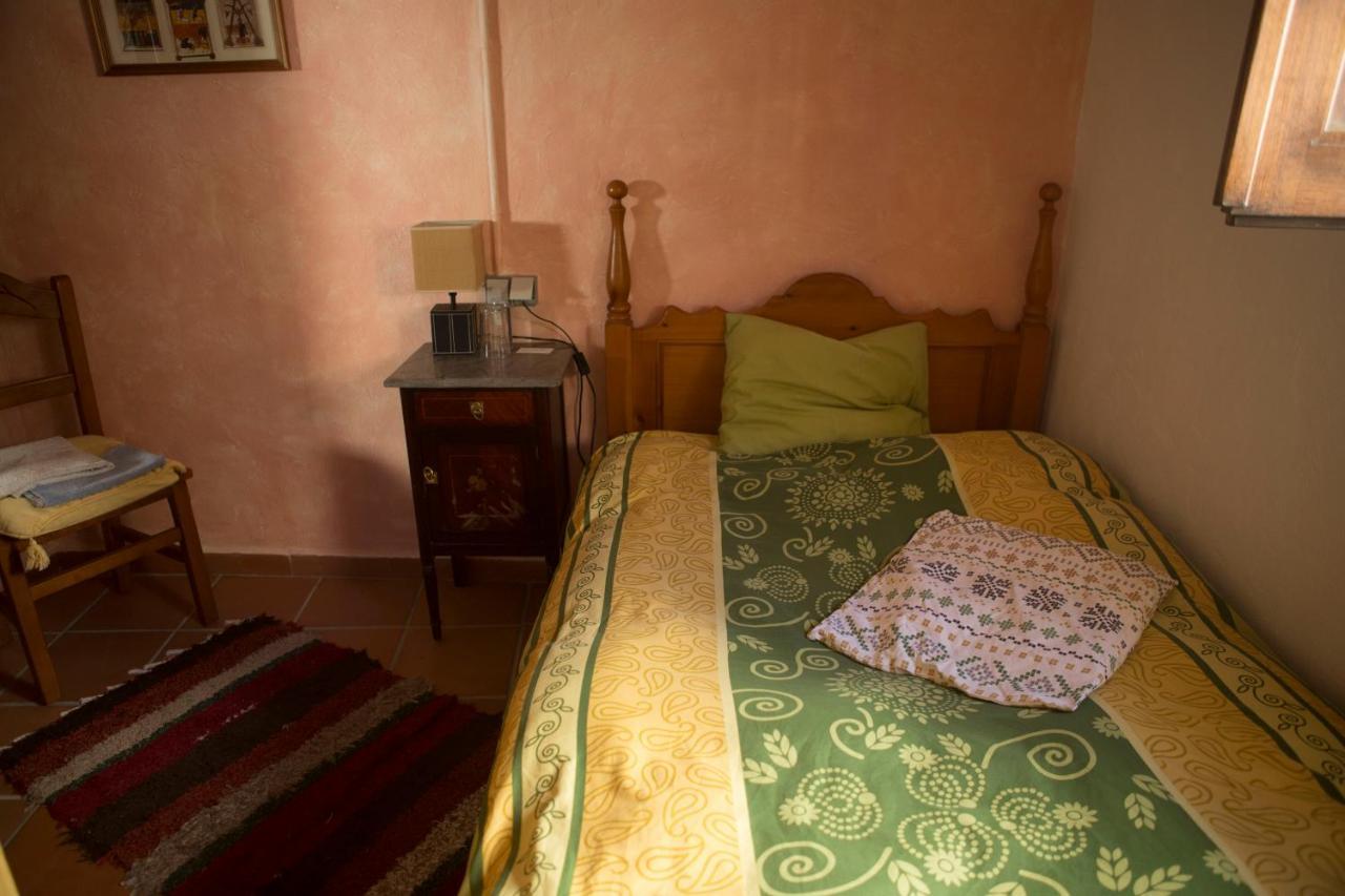 La Flecha Hostel Abrucena ภายนอก รูปภาพ