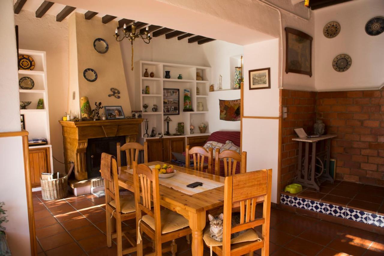 La Flecha Hostel Abrucena ภายนอก รูปภาพ